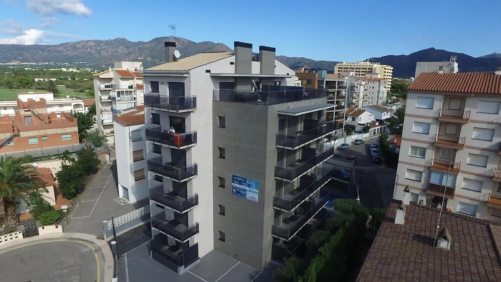 Inmosantos Apartaments Nuria 罗萨斯